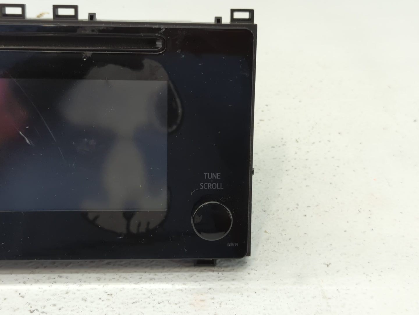 2017-2019 Toyota Corolla Radio AM FM Cd Player Receiver Replacement P/N:86140-02521 86140-02520 Fits Fits 2017 2018 2019 OEM