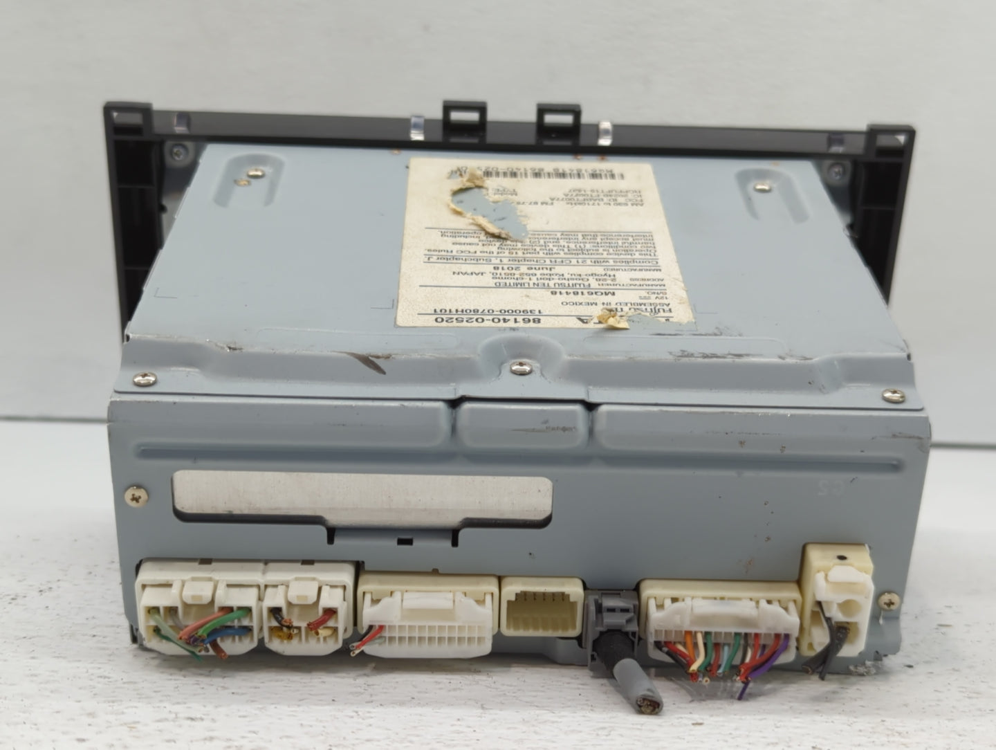 2017-2019 Toyota Corolla Radio AM FM Cd Player Receiver Replacement P/N:86140-02521 86140-02520 Fits Fits 2017 2018 2019 OEM