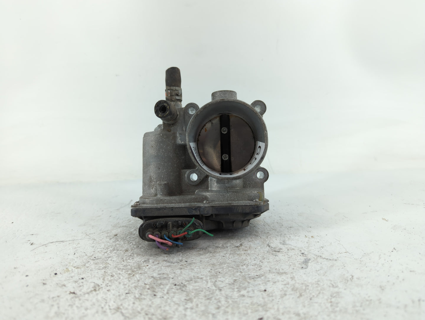 2011-2019 Toyota Corolla Throttle Body P/N:22030-0T080 Fits Fits 2011 2012 2013 2014 2015 2016 2017 2018 2019 OEM Used Auto 