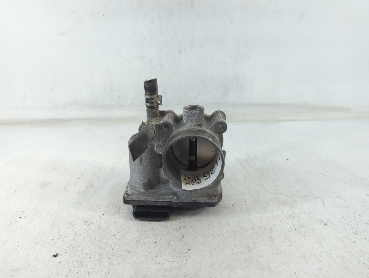 2011-2019 Toyota Corolla Throttle Body P/N:22030-0T080 Fits Fits 2011 2012 2013 2014 2015 2016 2017 2018 2019 OEM Used Auto 