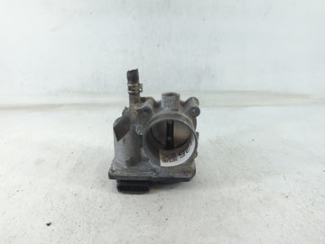 2011-2019 Toyota Corolla Throttle Body P/N:22030-0T080 Fits Fits 2011 2012 2013 2014 2015 2016 2017 2018 2019 OEM Used Auto 