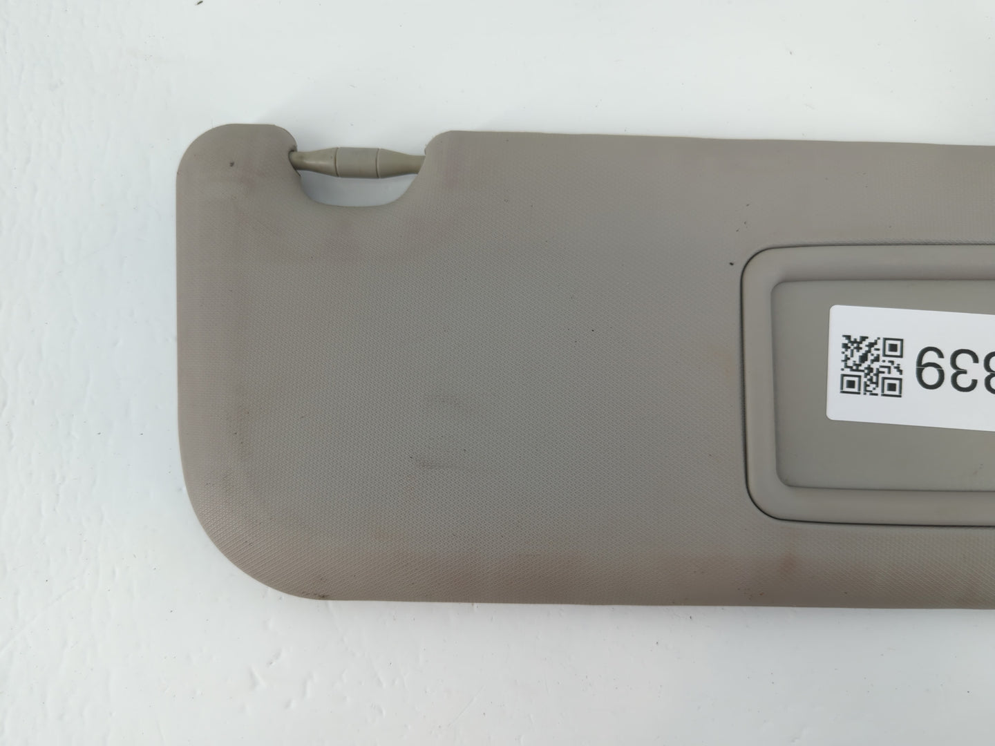 2017-2019 Toyota Corolla Sun Visor Shade Replacement Passenger Right Mirror Fits Fits 2017 2018 2019 OEM Used Auto Parts - O