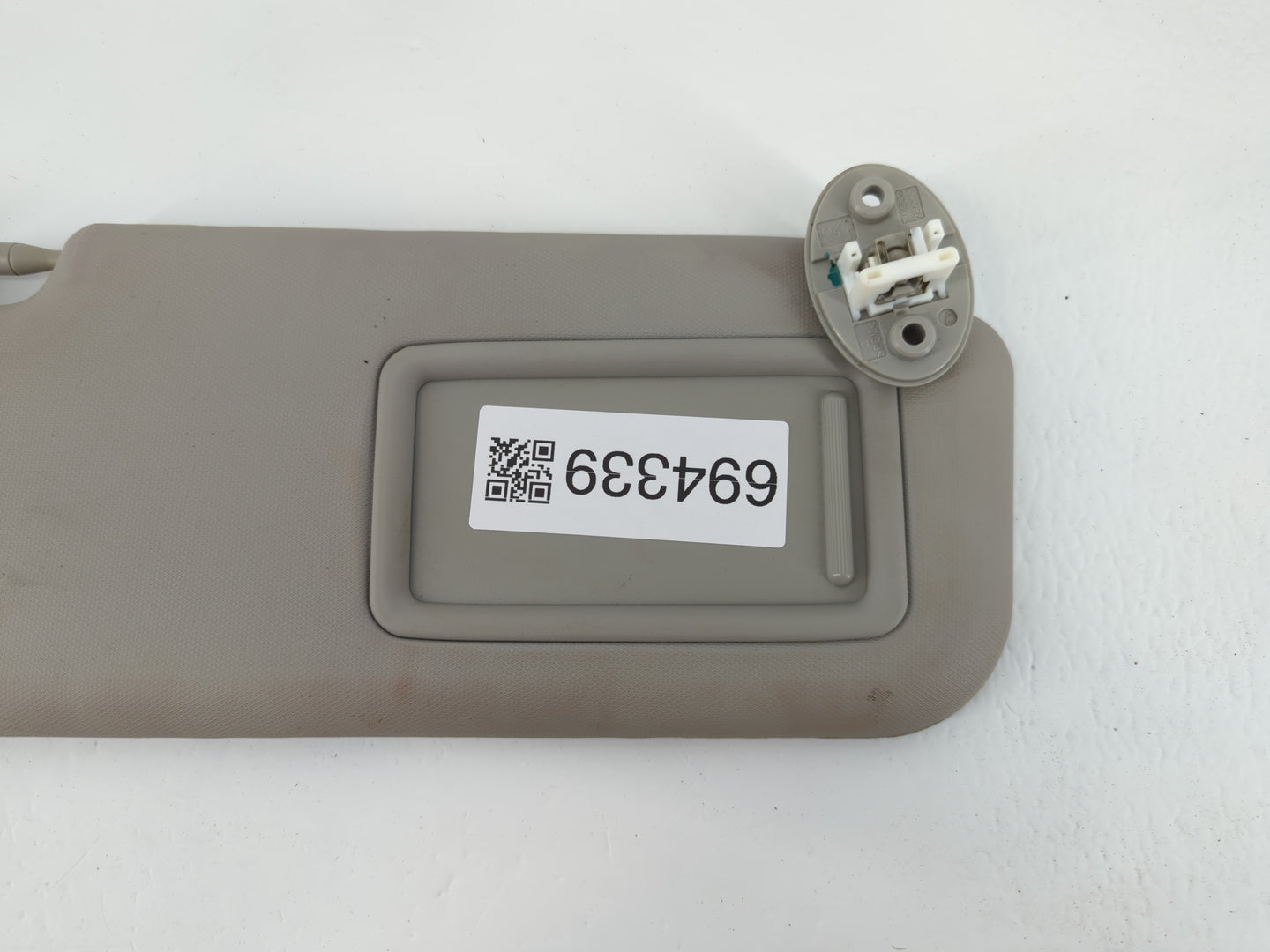 2017-2019 Toyota Corolla Sun Visor Shade Replacement Passenger Right Mirror Fits Fits 2017 2018 2019 OEM Used Auto Parts - O