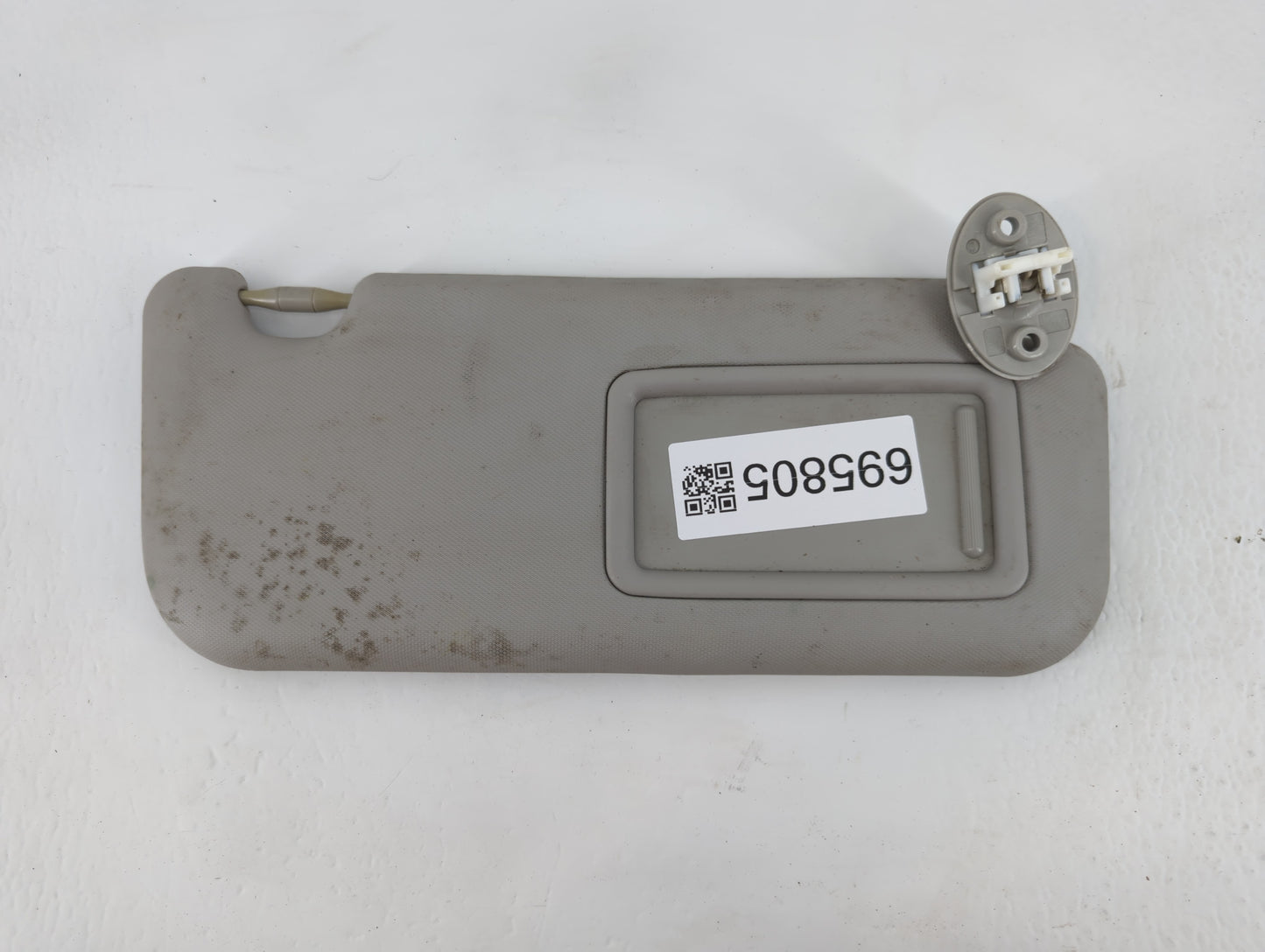 2017-2019 Toyota Corolla Sun Visor Shade Replacement Passenger Right Mirror Fits Fits 2017 2018 2019 OEM Used Auto Parts - O