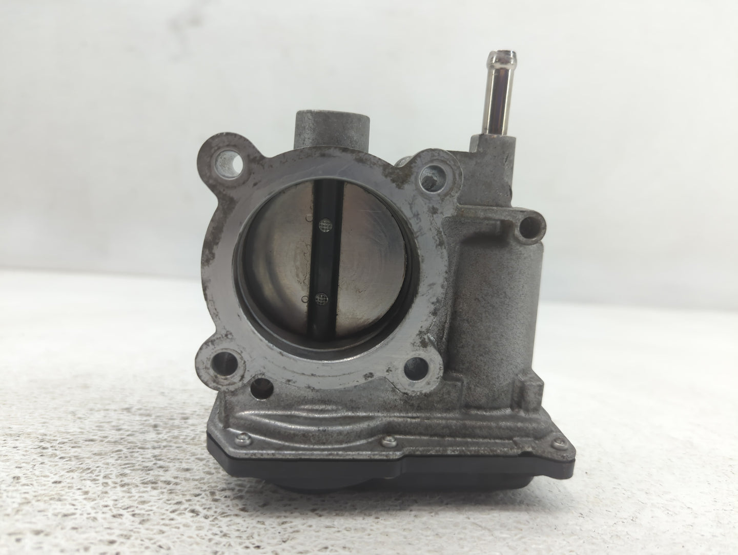2011-2019 Toyota Corolla Throttle Body P/N:30-0T080 Fits Fits 2011 2012 2013 2014 2015 2016 2017 2018 2019 OEM Used Auto Par