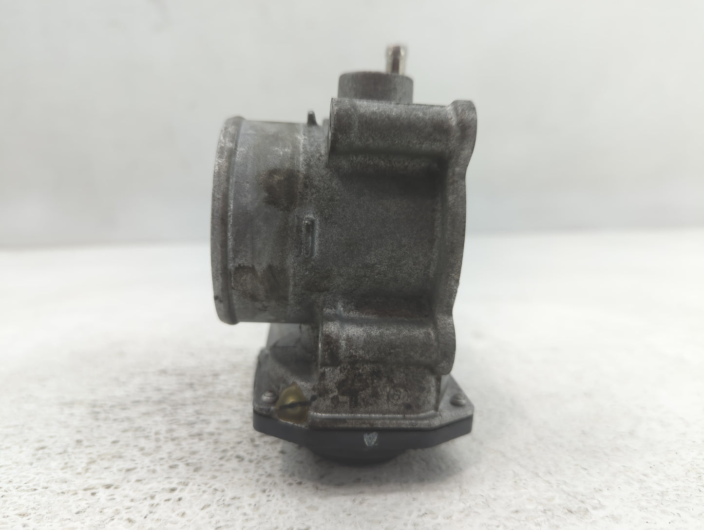 2011-2019 Toyota Corolla Throttle Body P/N:30-0T080 Fits Fits 2011 2012 2013 2014 2015 2016 2017 2018 2019 OEM Used Auto Par