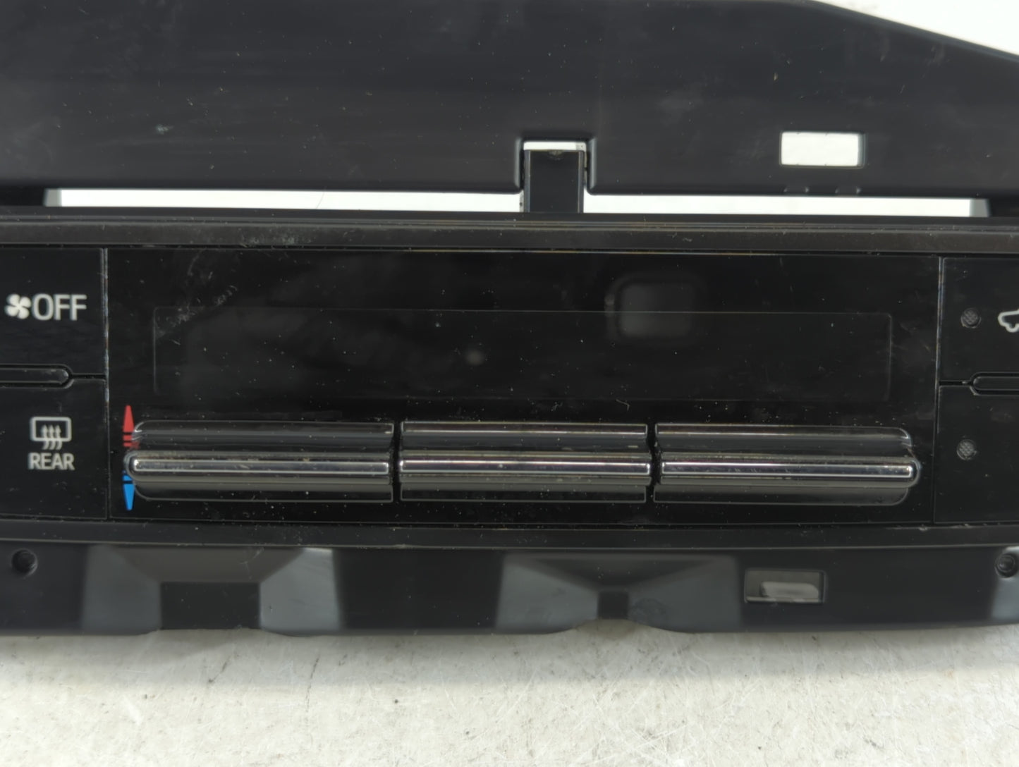 2017-2019 Toyota Corolla Climate Control Module Temperature AC/Heater Replacement P/N:55468-02060 Fits Fits 2017 2018 2019 O