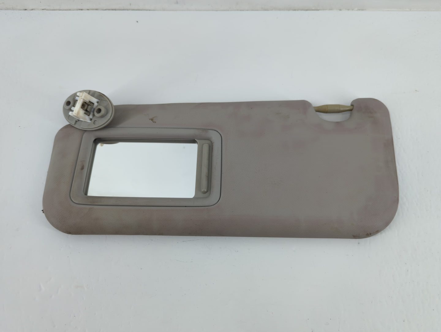 2017-2019 Toyota Corolla Sun Visor Shade Replacement Passenger Right Mirror Fits Fits 2017 2018 2019 OEM Used Auto Parts - O