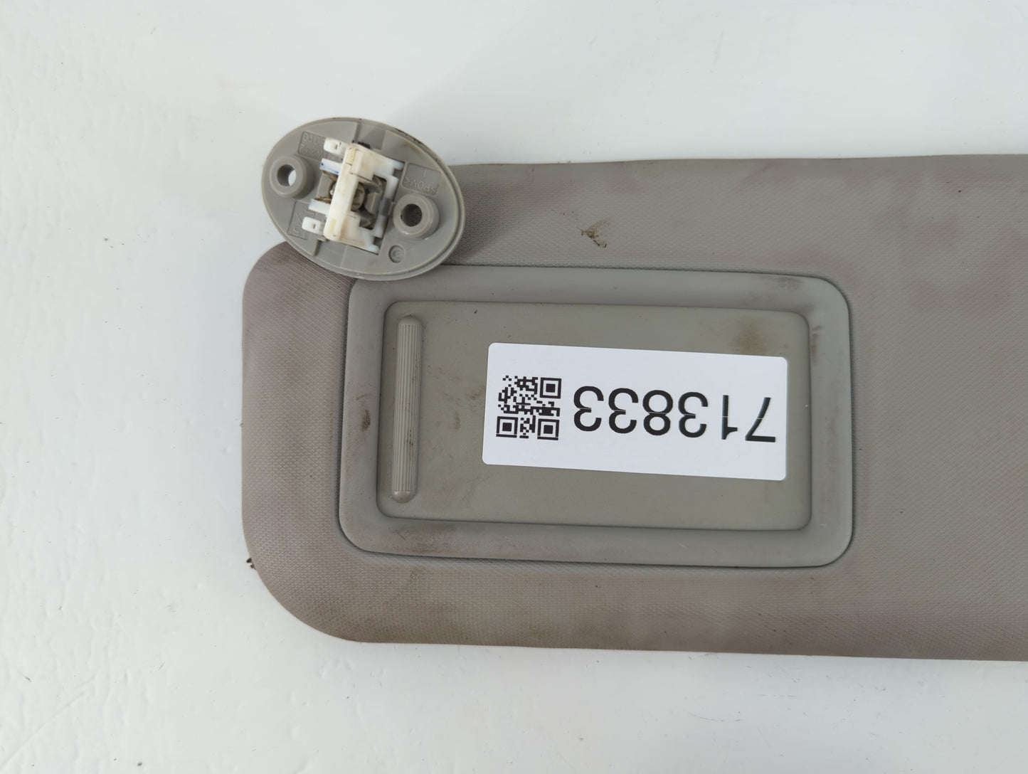 2017-2019 Toyota Corolla Sun Visor Shade Replacement Passenger Right Mirror Fits Fits 2017 2018 2019 OEM Used Auto Parts - O