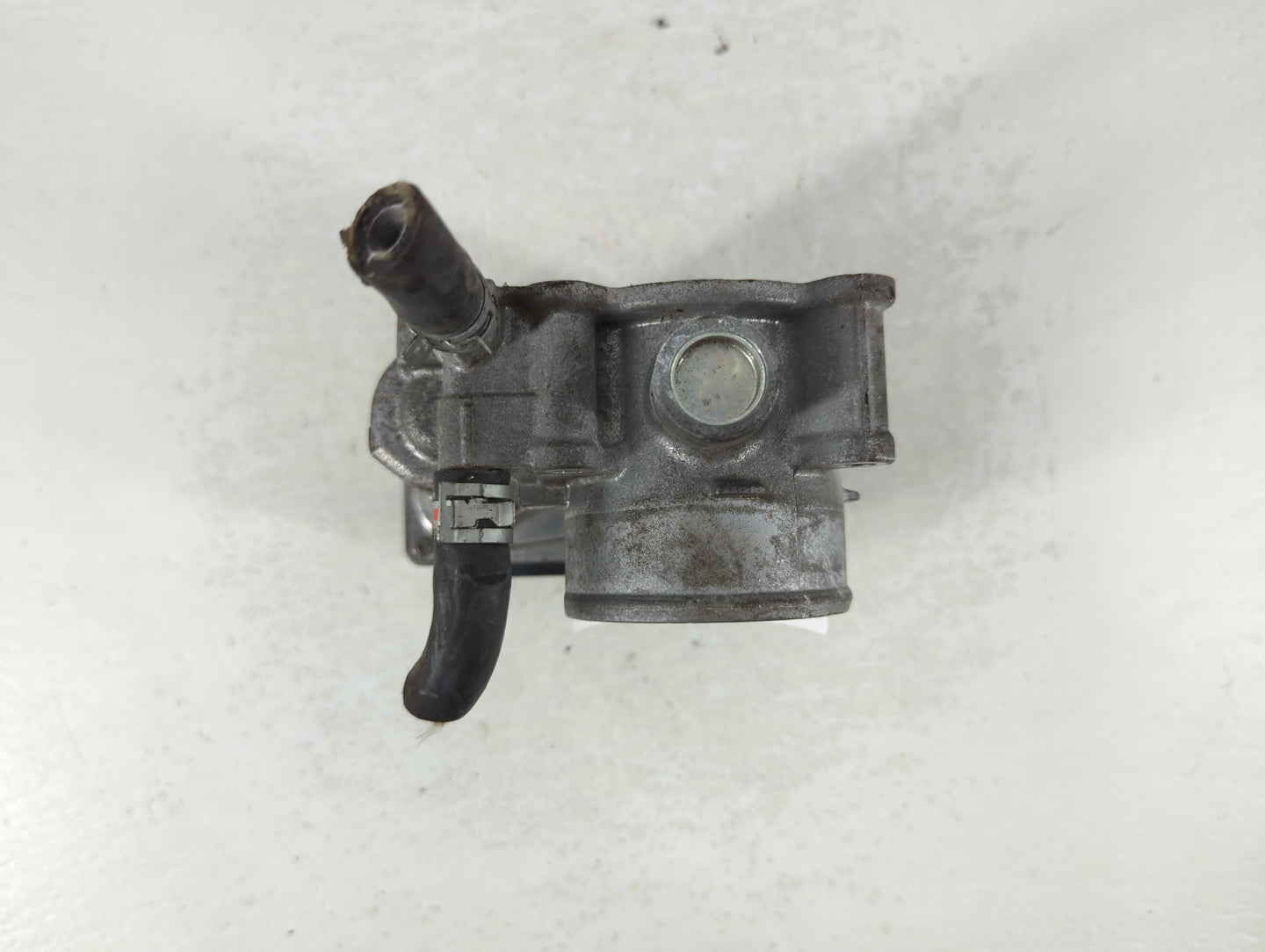2011-2019 Toyota Corolla Throttle Body P/N:22030-0T080 Fits Fits 2011 2012 2013 2014 2015 2016 2017 2018 2019 OEM Used Auto 