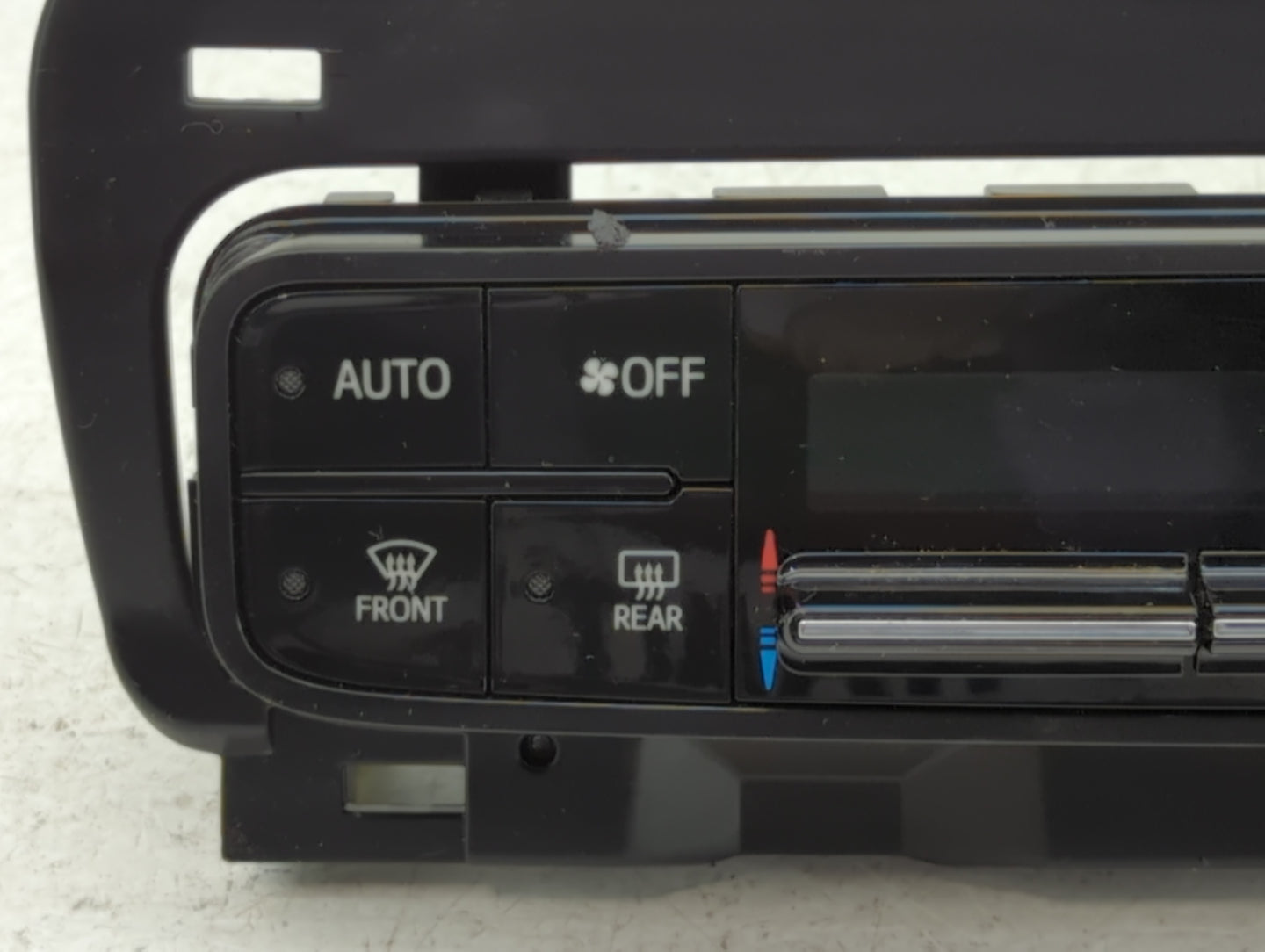 2017-2019 Toyota Corolla Climate Control Module Temperature AC/Heater Replacement P/N:55468-02060 Fits Fits 2017 2018 2019 O