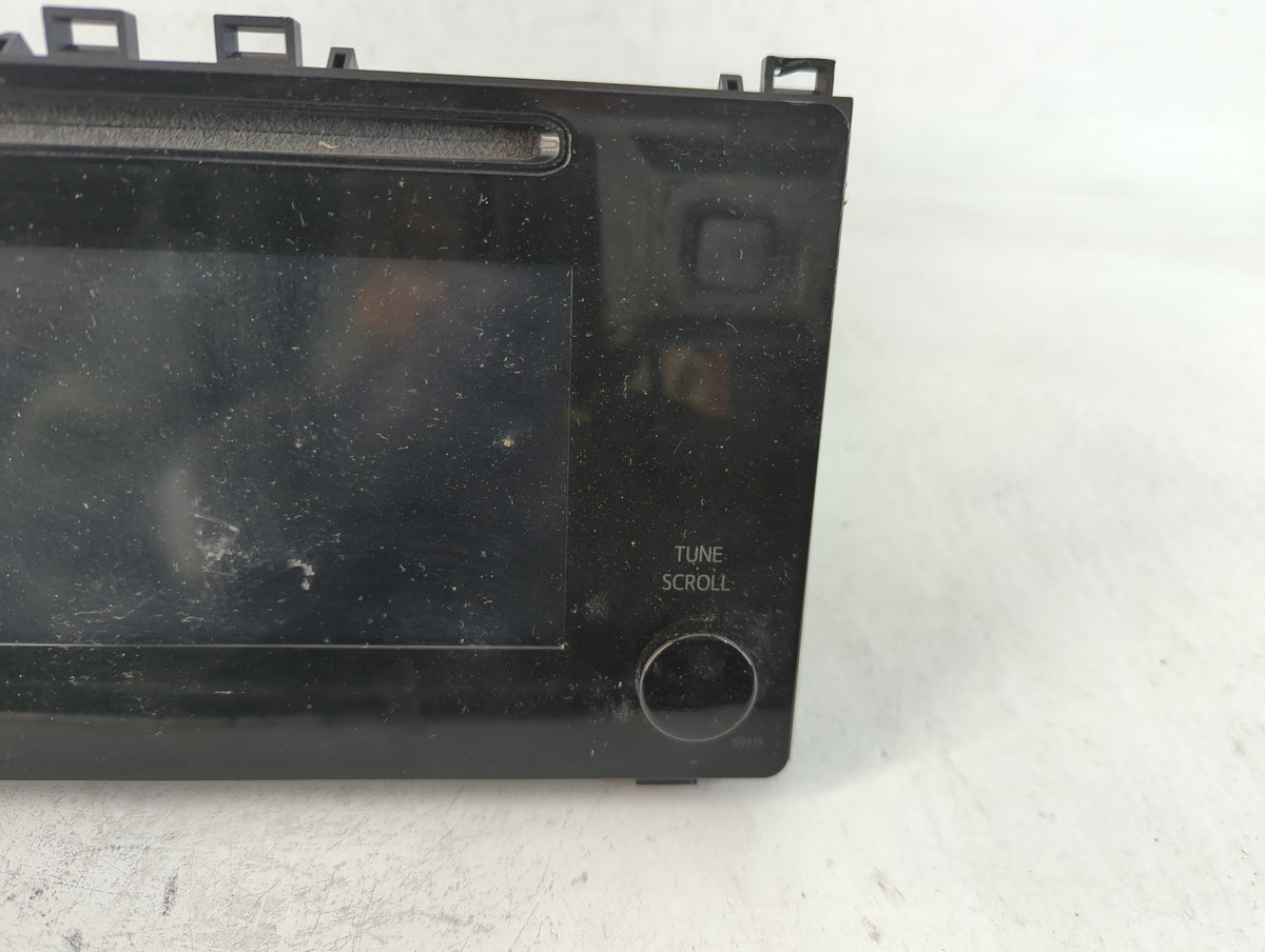 2017-2019 Toyota Corolla Am Fm Cd Player Radio Receiver 754388 - Oemusedautoparts1.com