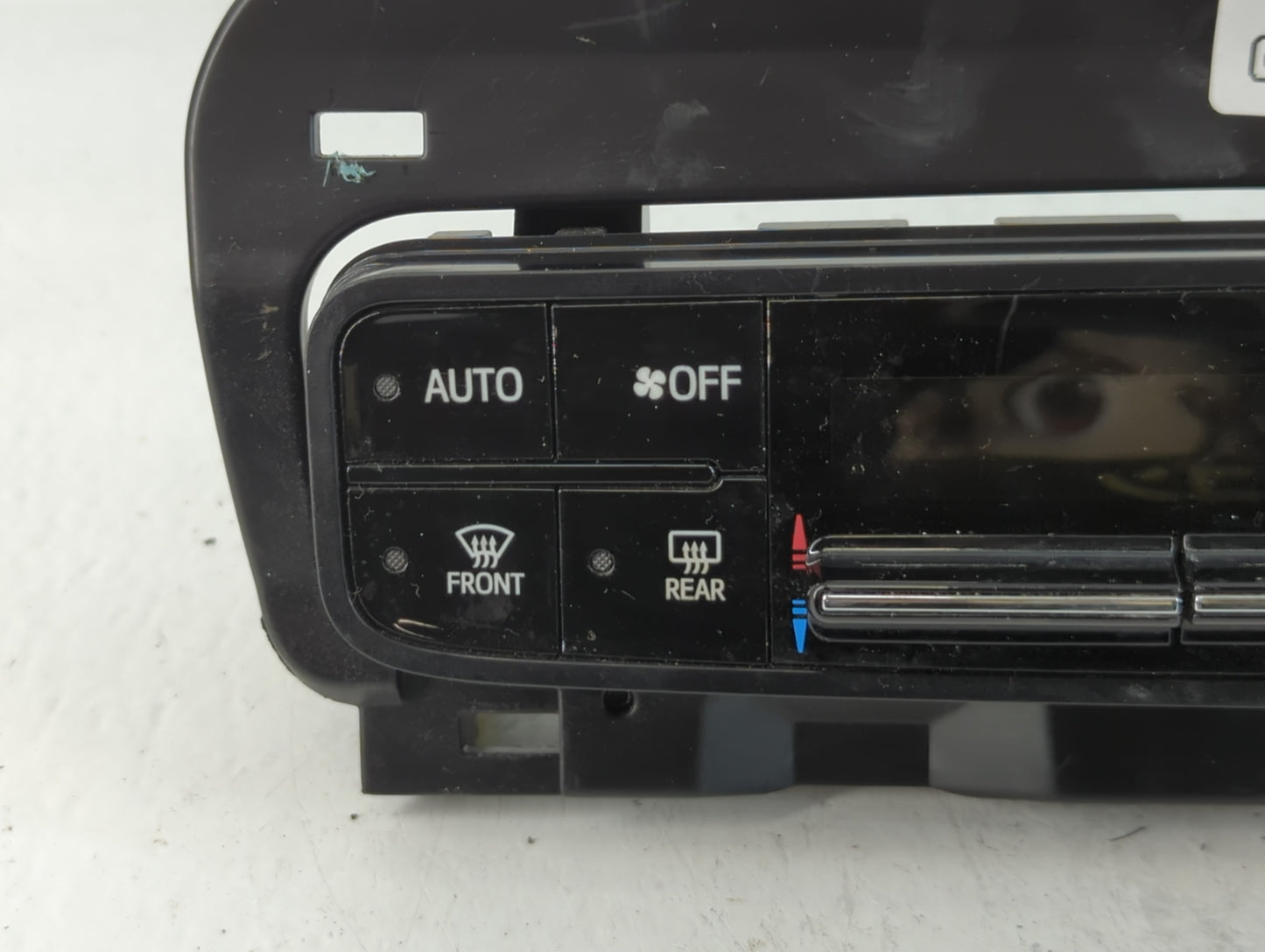 2017-2019 Toyota Corolla Climate Control Module Temperature AC/Heater Replacement P/N:75K114 Fits Fits 2017 2018 2019 OEM Us