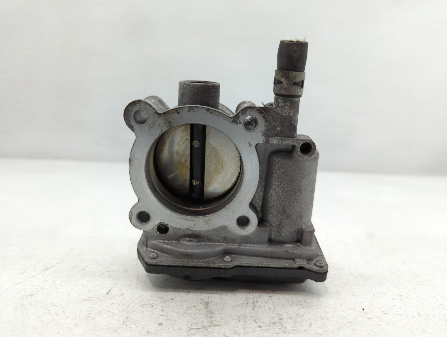2011-2019 Toyota Corolla Throttle Body P/N:22030-0T080 Fits Fits 2011 2012 2013 2014 2015 2016 2017 2018 2019 OEM Used Auto 