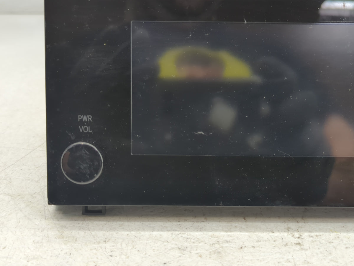2017-2019 Toyota Corolla Am Fm Cd Player Radio Receiver 764092 - Oemusedautoparts1.com