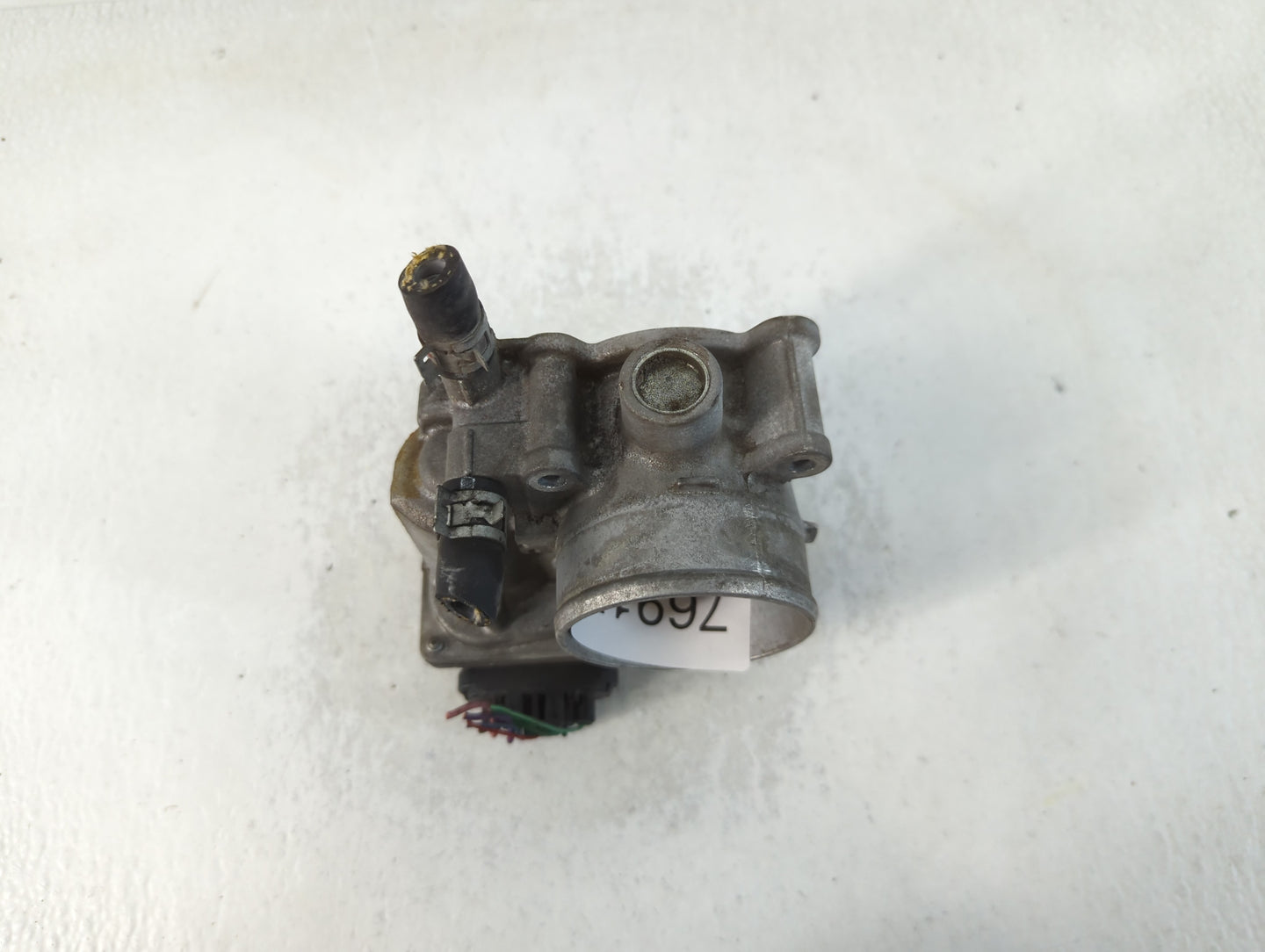 2011-2019 Toyota Corolla Throttle Body P/N:22030-0T080 Fits Fits 2011 2012 2013 2014 2015 2016 2017 2018 2019 OEM Used Auto 