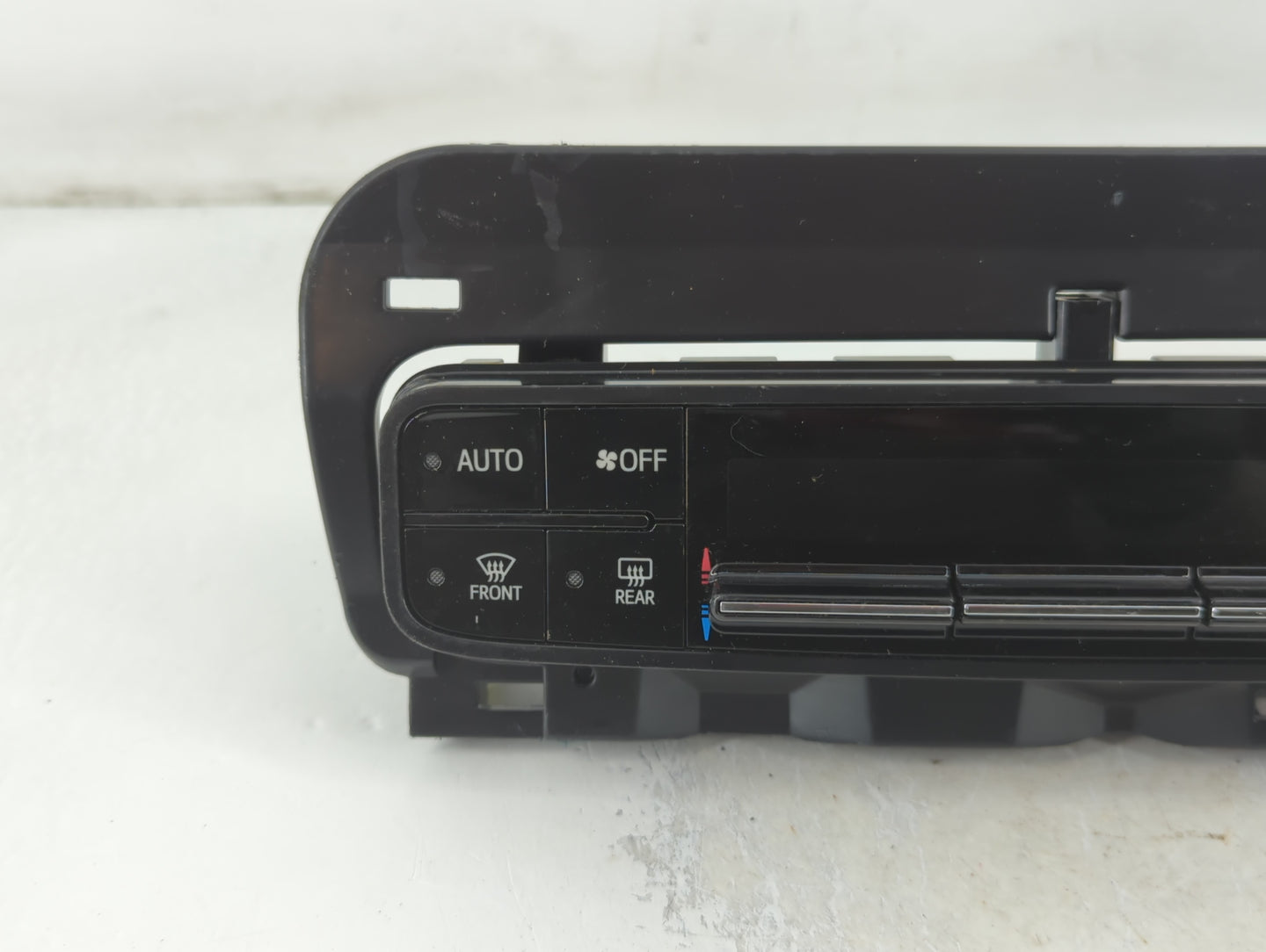 2017-2019 Toyota Corolla Climate Control Module Temperature AC/Heater Replacement P/N:55468-02060 Fits Fits 2017 2018 2019 O