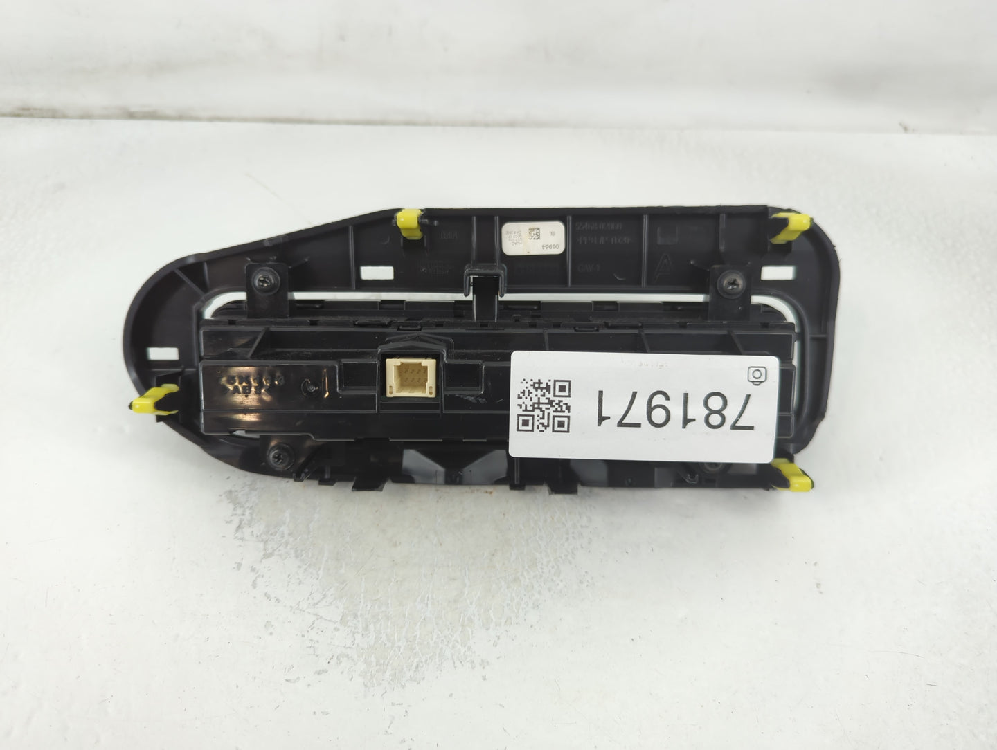2017-2019 Toyota Corolla Climate Control Module Temperature AC/Heater Replacement P/N:55468-02060 Fits Fits 2017 2018 2019 O