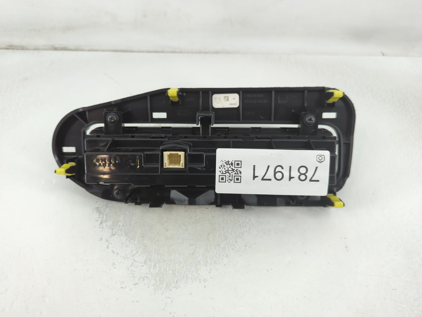2017-2019 Toyota Corolla Climate Control Module Temperature AC/Heater Replacement P/N:55468-02060 Fits Fits 2017 2018 2019 O
