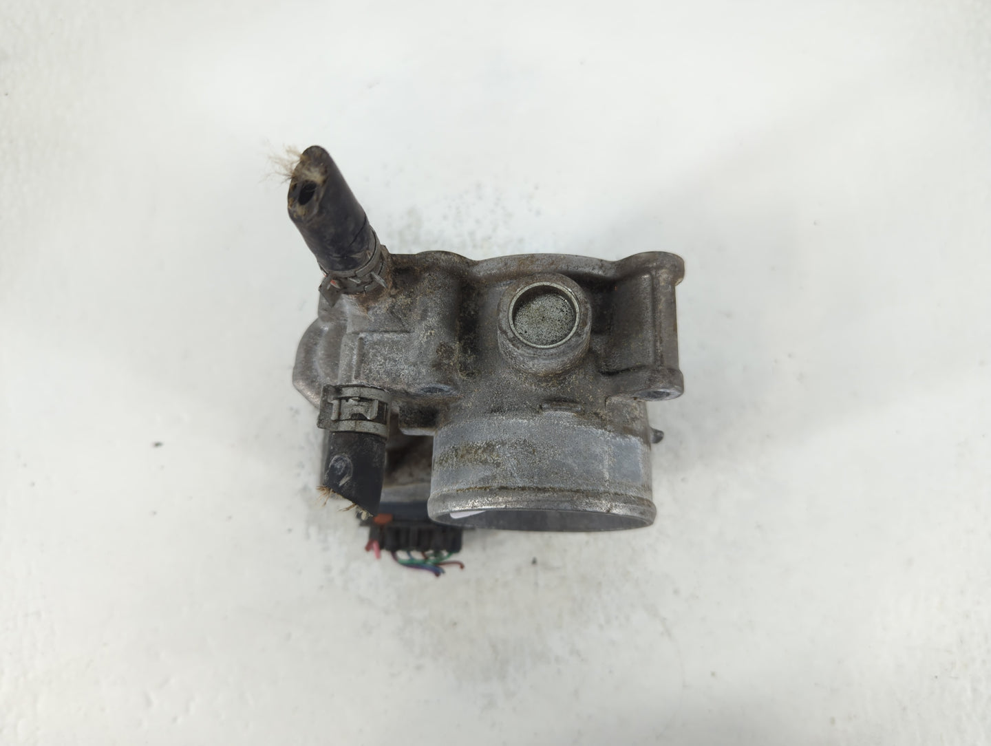 2011-2019 Toyota Corolla Throttle Body P/N:8K05 01153 22030-0T080 Fits Fits 2011 2012 2013 2014 2015 2016 2017 2018 2019 OEM