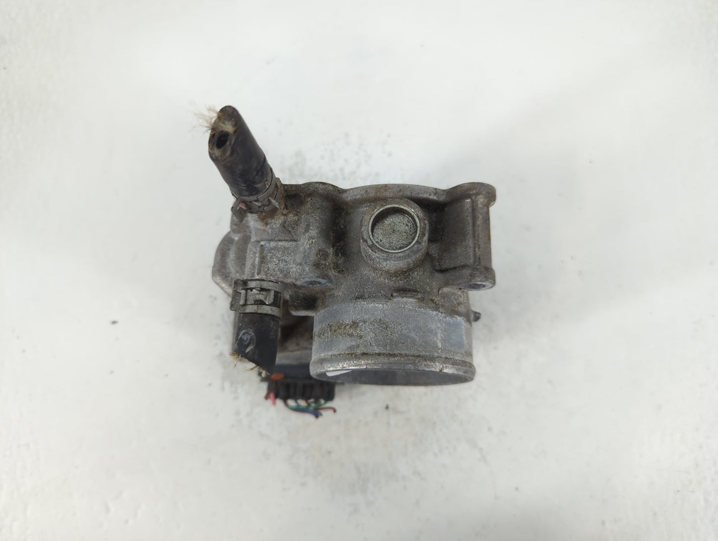 2011-2019 Toyota Corolla Throttle Body P/N:8K05 01153 22030-0T080 Fits Fits 2011 2012 2013 2014 2015 2016 2017 2018 2019 OEM