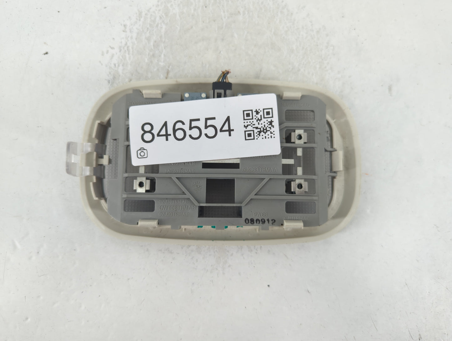 2019 Toyota Corolla Overhead Roof Console - Oemusedautoparts1.com
