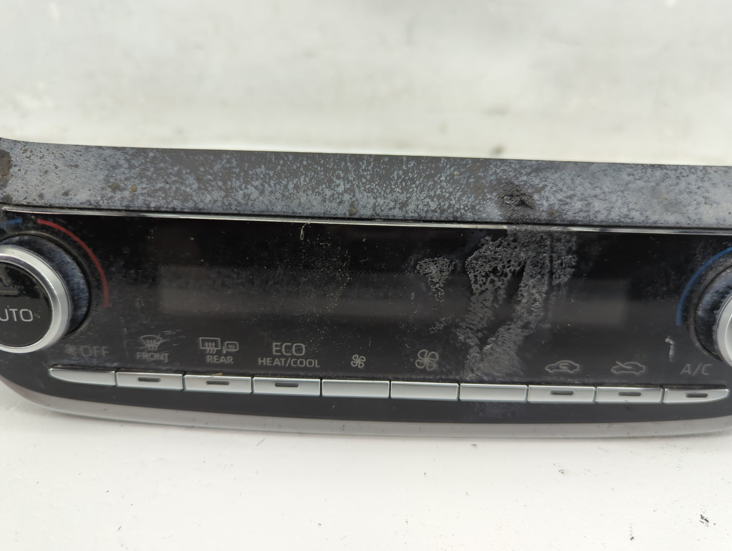 2019 Toyota Corolla Climate Control Module Temperature AC/Heater Replacement P/N:75K714 Fits OEM Used Auto Parts - Oemusedau