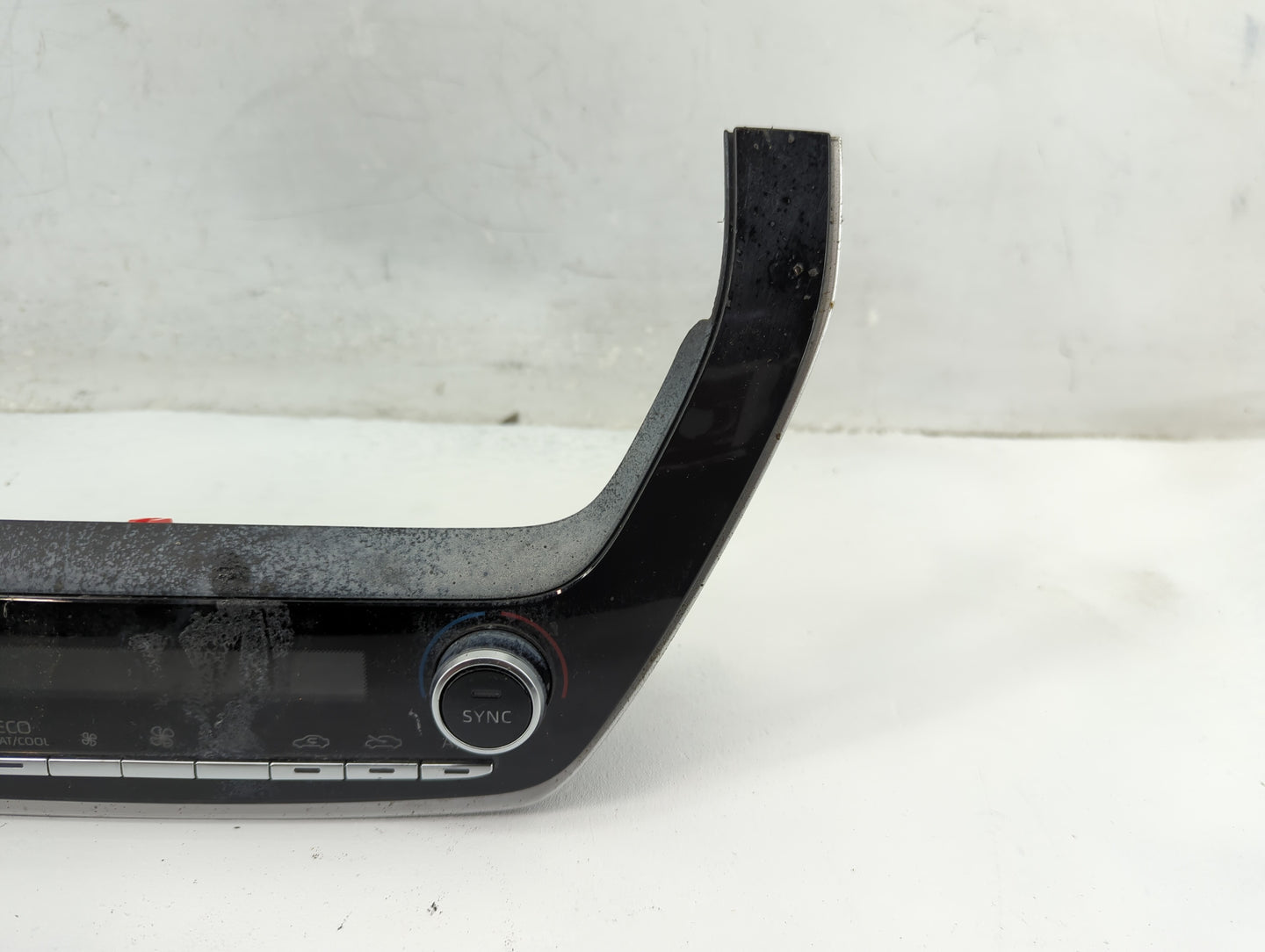 2019 Toyota Corolla Climate Control Module Temperature AC/Heater Replacement P/N:75K714 Fits OEM Used Auto Parts - Oemusedau