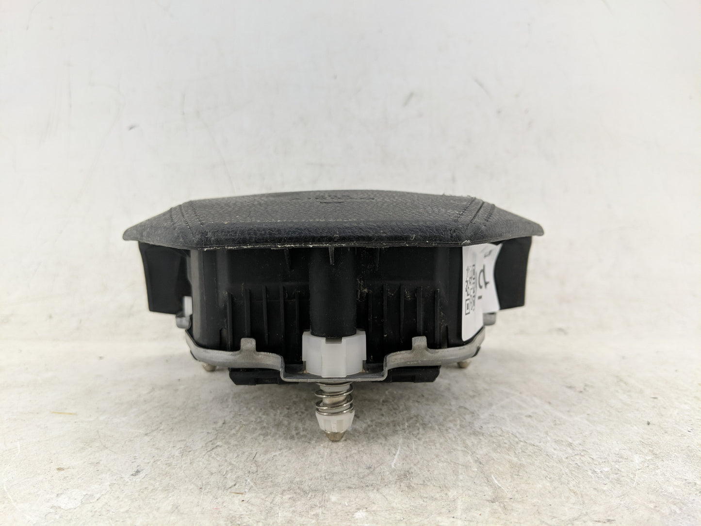 2014-2019 Toyota Highlander Air Bag Driver Left Steering Wheel Mounted - Oemusedautoparts1.com