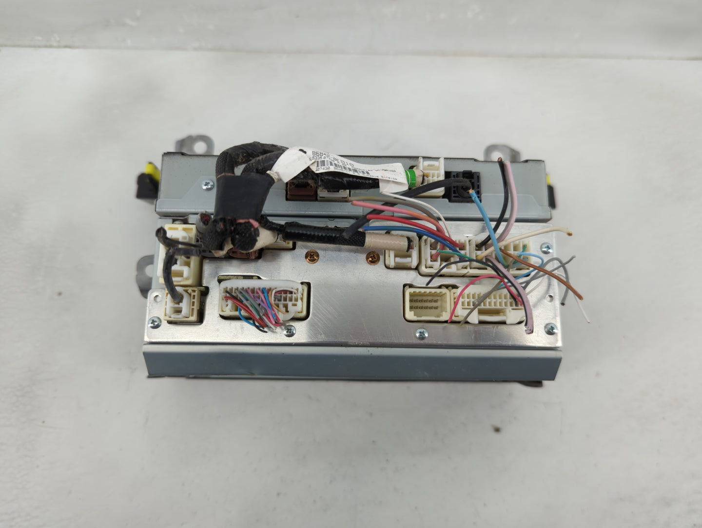 2017-2019 Toyota Highlander Radio AM FM Cd Player Receiver Replacement P/N:86140-0E241 Fits Fits 2017 2018 2019 OEM Used Aut