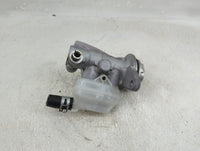 2018-2019 Toyota Highlander Brake Master Cylinder 1276162 - Oemusedautoparts1.com