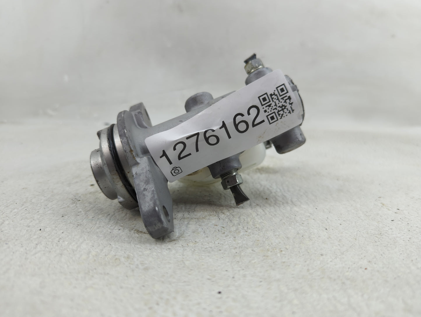2018-2019 Toyota Highlander Brake Master Cylinder 1276162 - Oemusedautoparts1.com