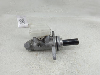 compare product 2018-2019 Toyota Highlander Brake Master Cylinder 1276537