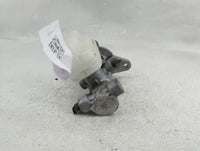 2018-2019 Toyota Highlander Brake Master Cylinder - Oemusedautoparts1.com