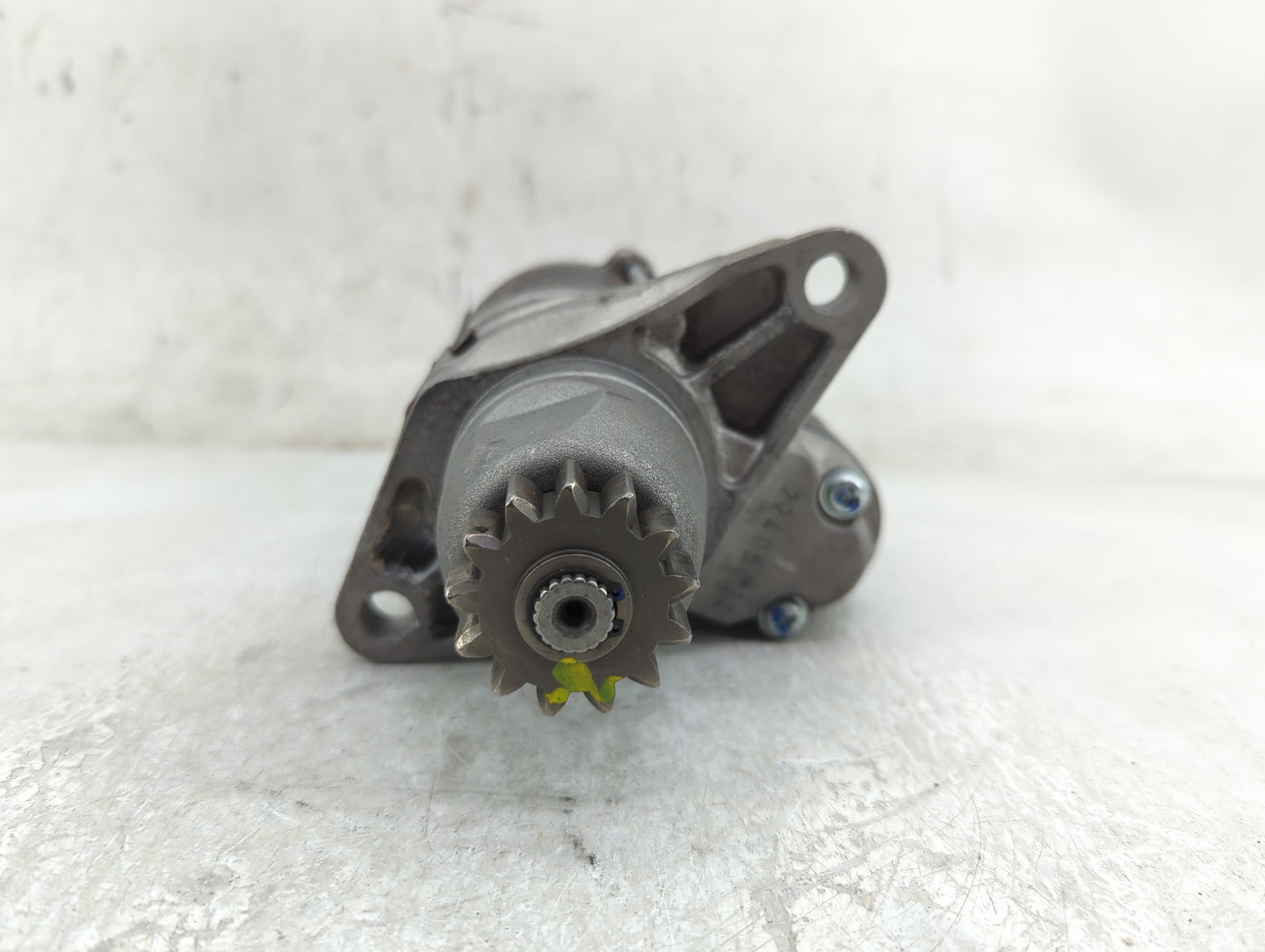 2014-2019 Toyota Highlander Alternator Replacement Generator Charging Assembly Engine OEM Fits OEM Used Auto Parts - Oemused