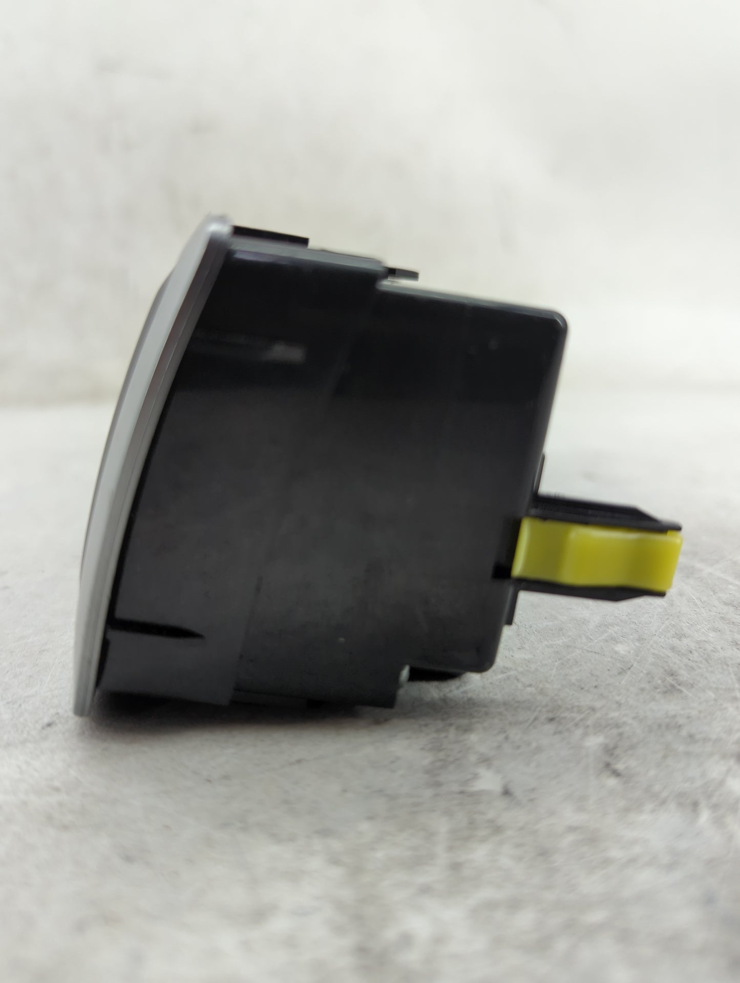 2019 Toyota Highlander Climate Control Module Temperature AC/Heater Replacement P/N:55900-0E490 Fits OEM Used Auto Parts - O