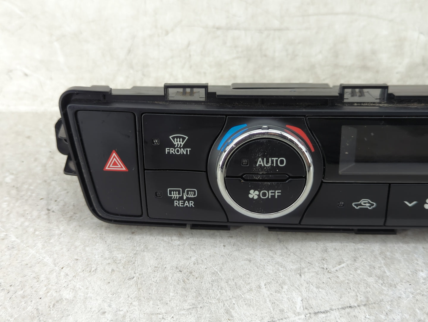 2014-2019 Toyota Highlander Climate Control Module Temperature AC/Heater Replacement P/N:55900-0E400 Fits OEM Used Auto Part