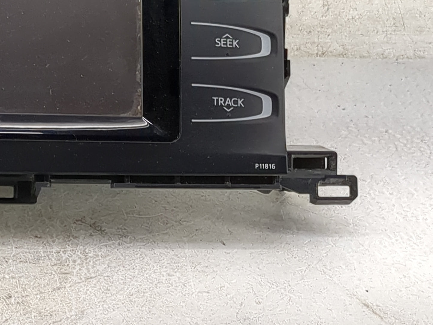 2018-2019 Toyota Highlander Radio AM FM Cd Player Receiver Replacement P/N:86140-0E231 CVH-2968, AJDK068 Fits Fits 2018 2019