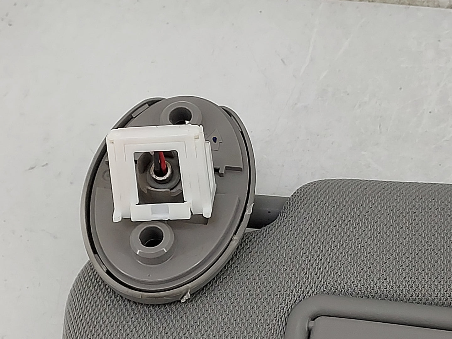 2014-2019 Toyota Highlander Sun Visor Shade Replacement Driver Left Mirror Fits Fits 2014 2015 2016 2017 2018 2019 OEM Used 