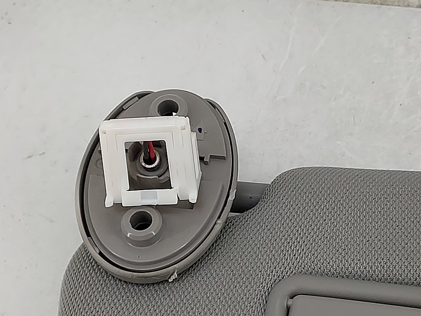 2014-2019 Toyota Highlander Sun Visor Shade Replacement Driver Left Mirror Fits Fits 2014 2015 2016 2017 2018 2019 OEM Used 