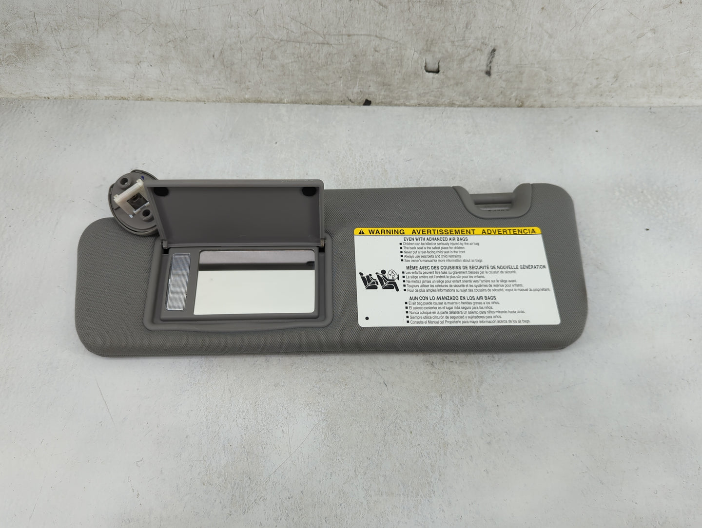 2014-2019 Toyota Highlander Sun Visor Shade Replacement Driver Left Mirror Fits Fits 2014 2015 2016 2017 2018 2019 OEM Used 