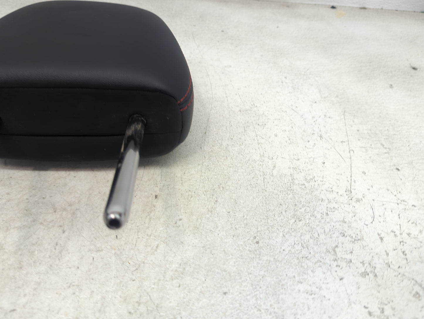 2019 Toyota Highlander Headrest Head Rest Rear Seat Fits OEM Used Auto Parts - Oemusedautoparts1.com