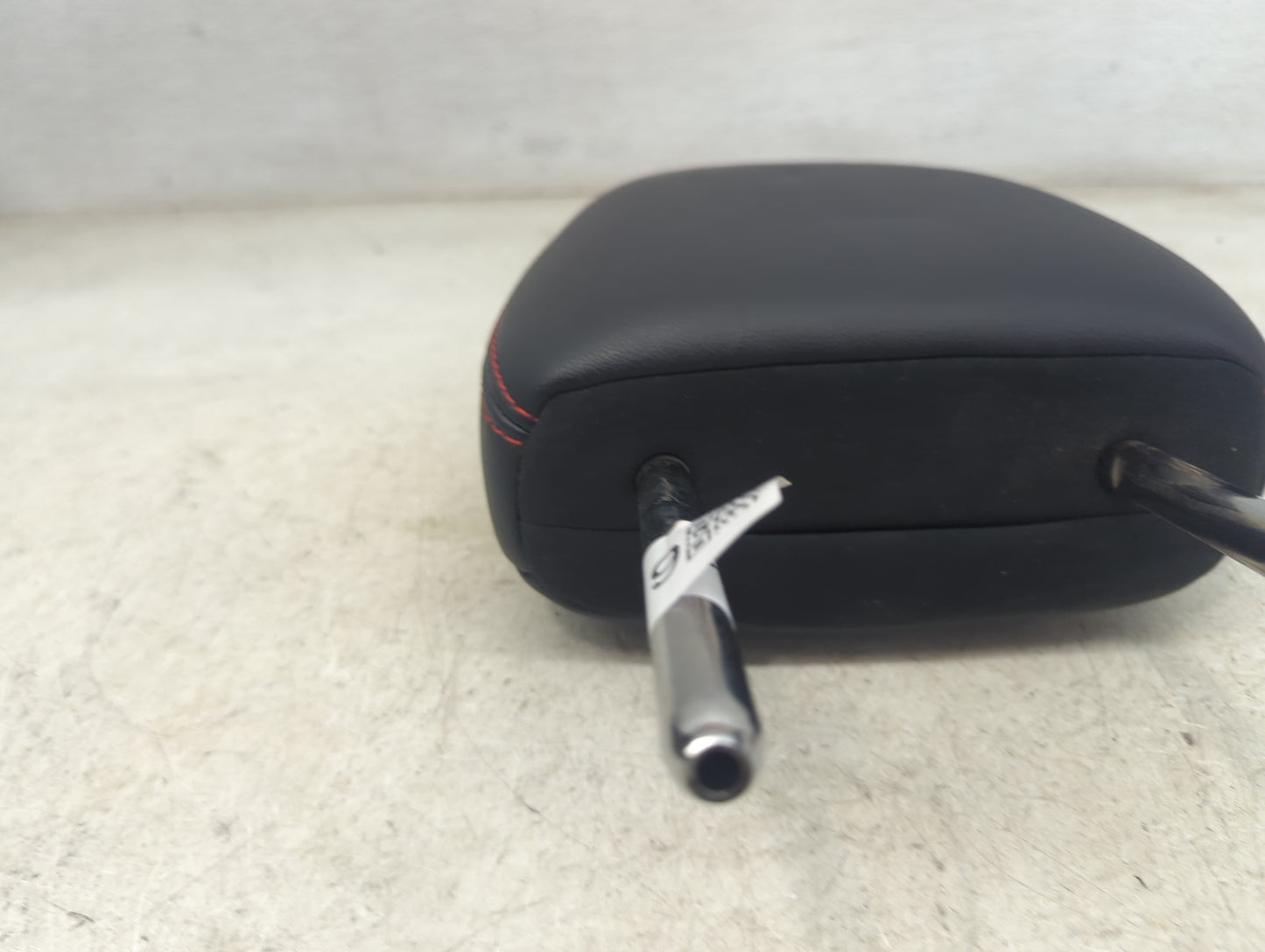 2019 Toyota Highlander Headrest Head Rest Rear Seat Fits OEM Used Auto Parts - Oemusedautoparts1.com