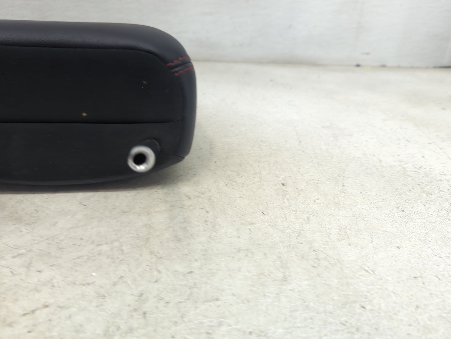 2019 Toyota Highlander Headrest Head Rest Front Driver Passenger Seat Fits OEM Used Auto Parts - Oemusedautoparts1.com