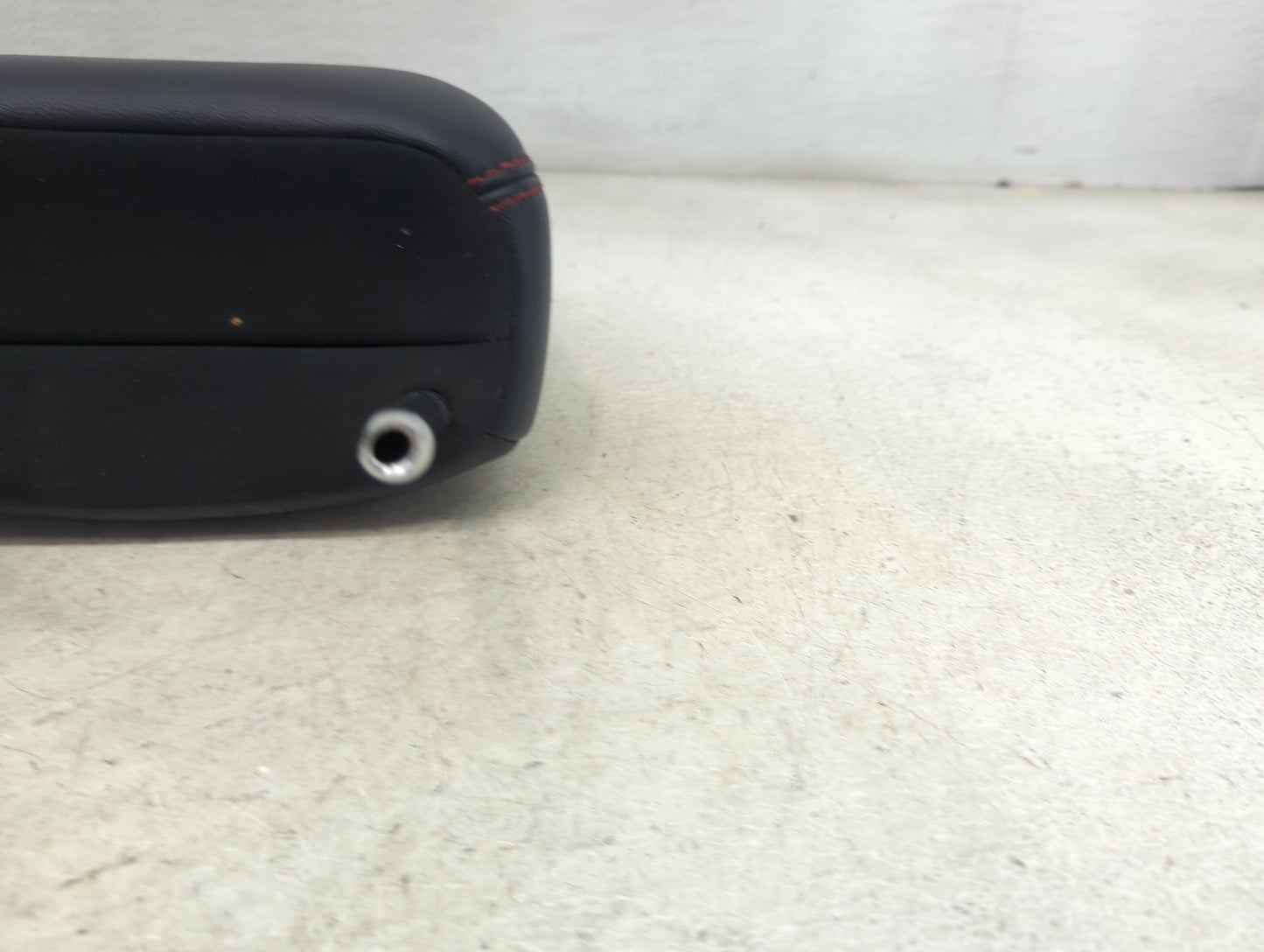 2019 Toyota Highlander Headrest Head Rest Front Driver Passenger Seat Fits OEM Used Auto Parts - Oemusedautoparts1.com