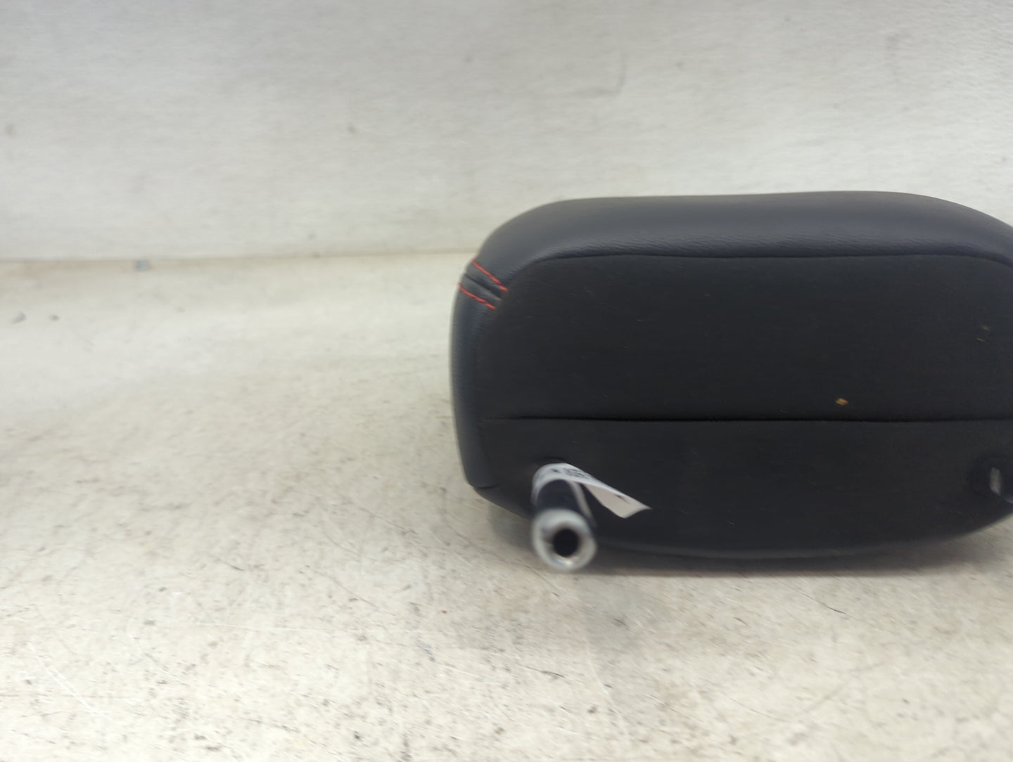 2019 Toyota Highlander Headrest Head Rest Front Driver Passenger Seat Fits OEM Used Auto Parts - Oemusedautoparts1.com
