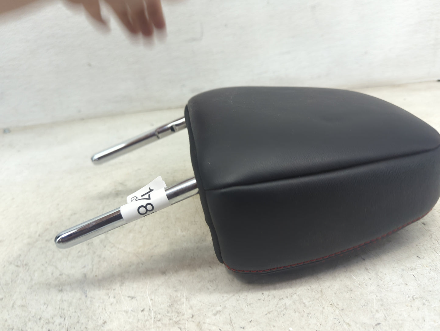 2019 Toyota Highlander Headrest Head Rest Front Driver Passenger Seat Fits OEM Used Auto Parts - Oemusedautoparts1.com