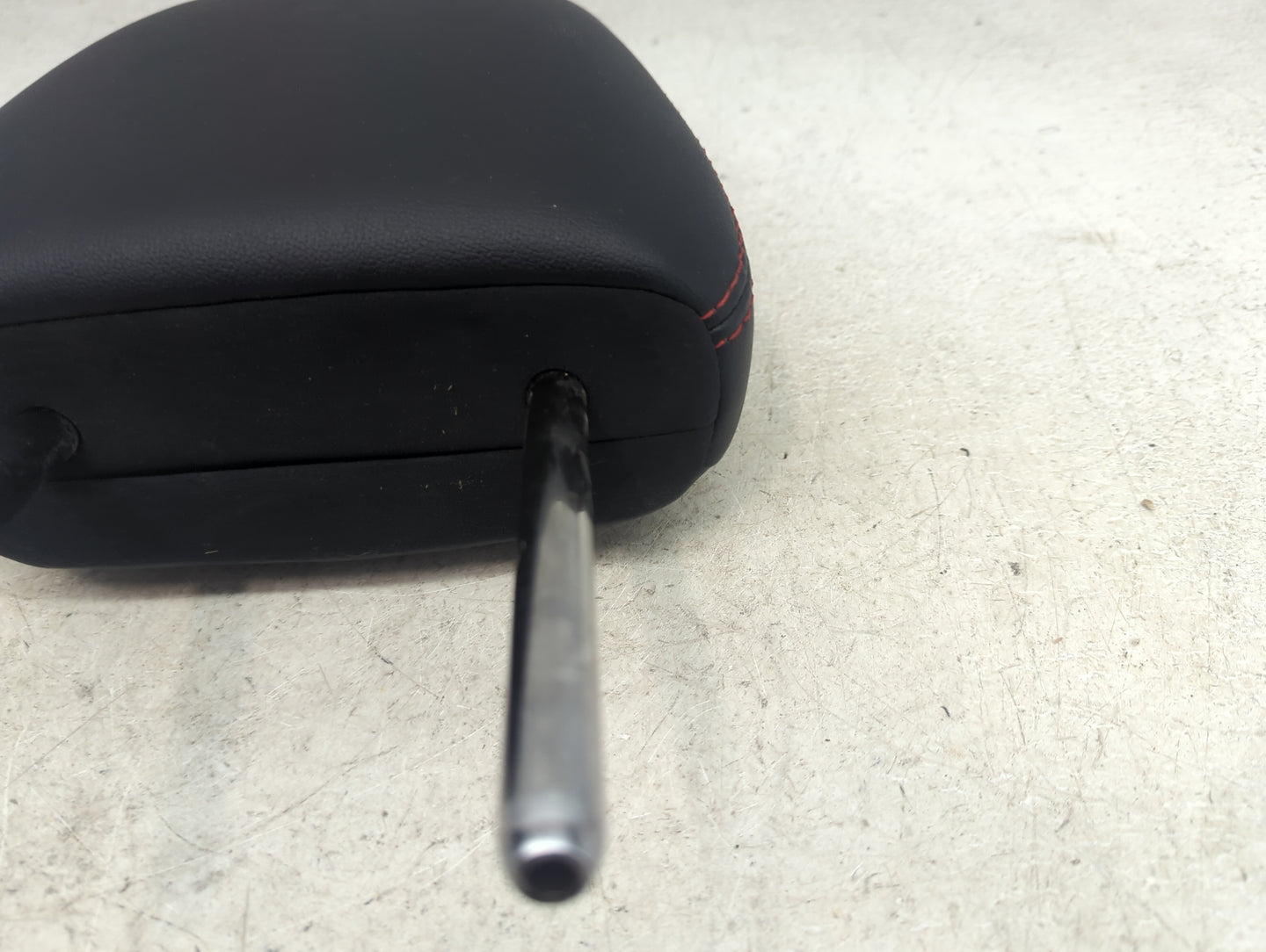 2019 Toyota Highlander Headrest Head Rest Rear Seat Fits OEM Used Auto Parts - Oemusedautoparts1.com