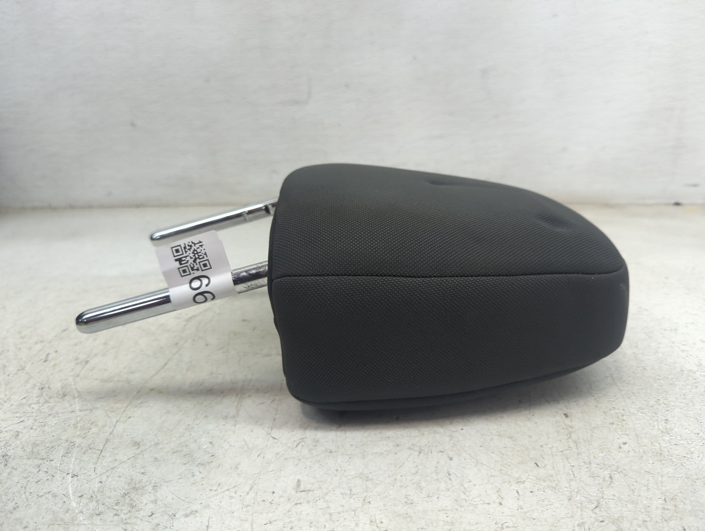 2019 Toyota Highlander Headrest Head Rest Front Driver Seat Black 1473899 - Oemusedautoparts1.com