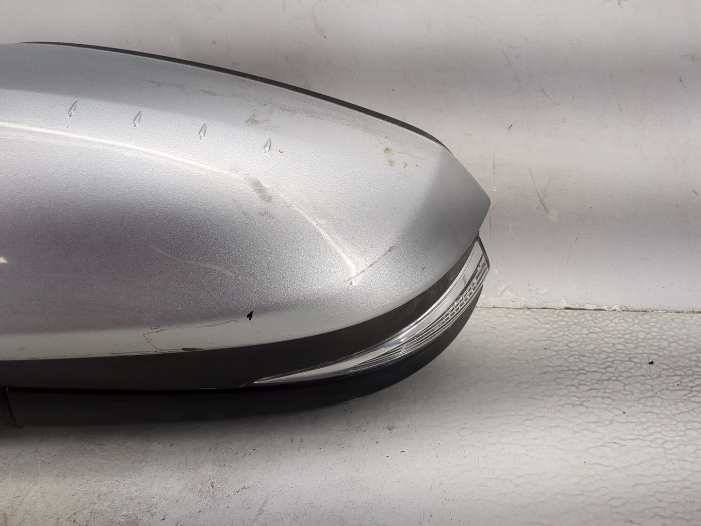 2014-2019 Toyota Highlander Driver Side View Mirror - Left Door Mirror OEM Used - Oemusedautoparts1.com